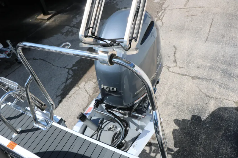 Slide: The Image of 2017 Berkshire 22 RFX Cts Tri-toon with Yamaha 150 engine, rear view. - 38