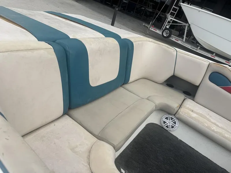 Slide: The Image of MasterCraft 200V 1995 - 14