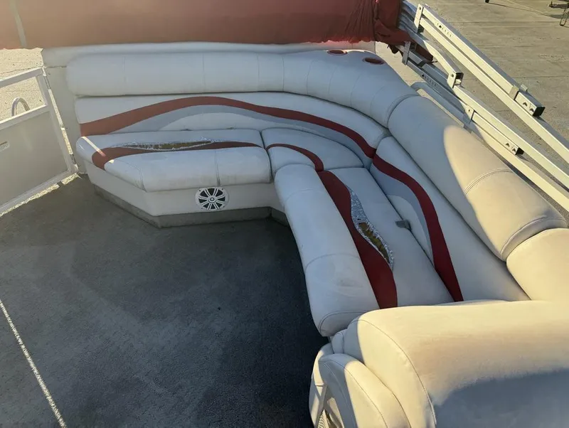 Slide: The Image of Starcraft 22 Sport 2005 - 12