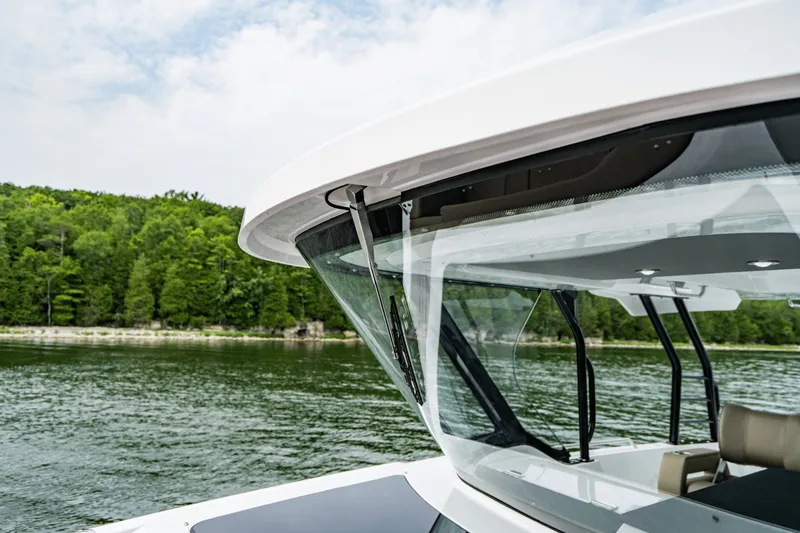 Slide: The Image of Cruisers Yachts 38 VTR 2026 - 32