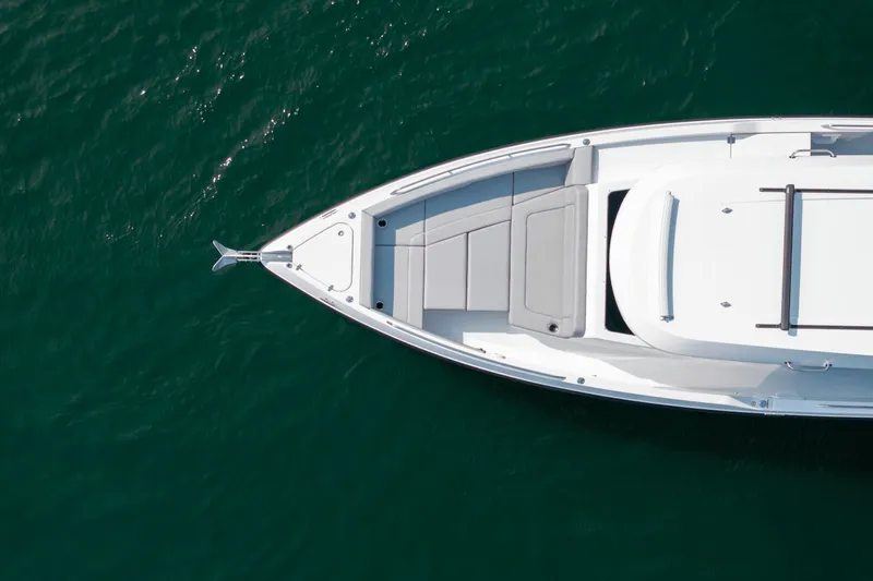 Slide: The Image of Cruisers Yachts 38 VTR EC 2026 - 39