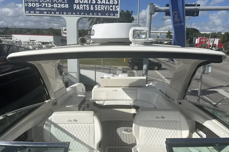 Slide: The Image of 2019 Sea Ray SLX 350 Outboard boat interior at Miami Boat Place dealership. - 25