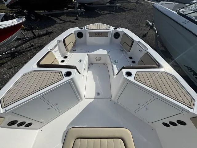 Slide: The Image of Yamaha 222 FSH Sport E 2026 - 14