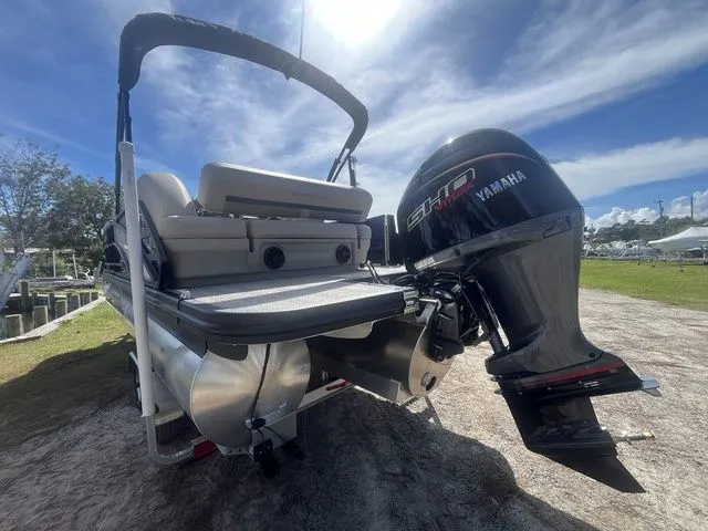 Slide: The Image of Bennington M L-Bench 22 ML 2026 - 4