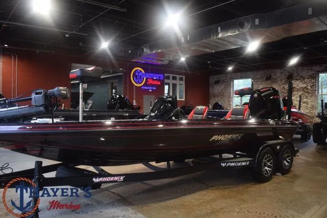 Slide: The Image of Phoenix Bass Boats 21 XE 2025 - 2