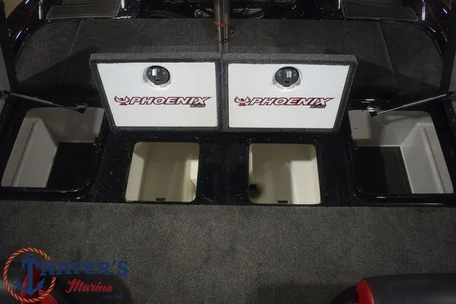 Slide: The Image of Phoenix Bass Boats 21 XE 2025 - 27
