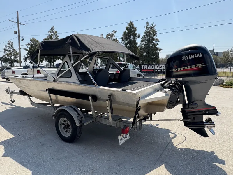 Slide: The Image of Aluminum Cruiser 19 2001 - 3