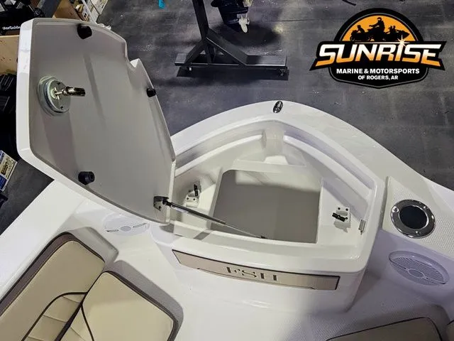 Slide: The Image of Yamaha FSH 222 Sport 2026 - 8