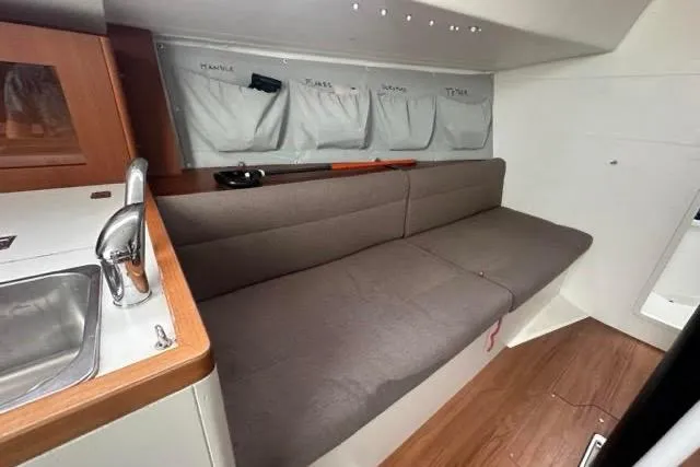 Slide: The Image of Port Settee - 15