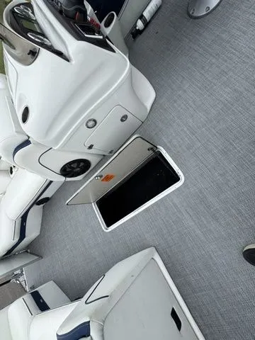 Slide: The Image of South Bay 525RS 3.0 2017 - 12