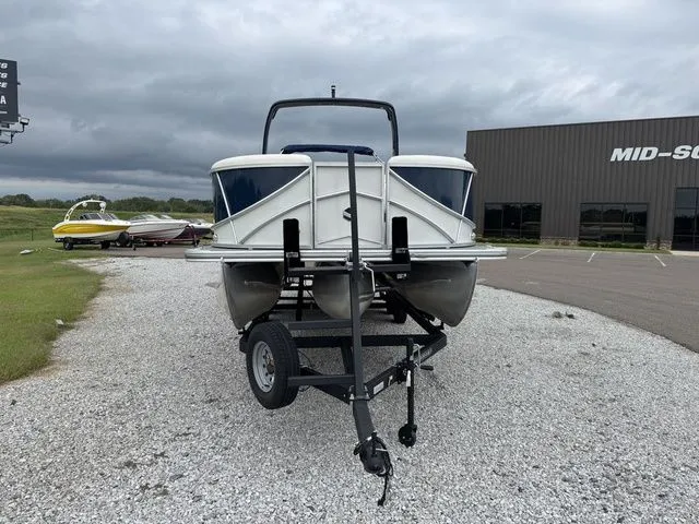 Slide: The Image of South Bay 525RS 3.0 2017 - 6