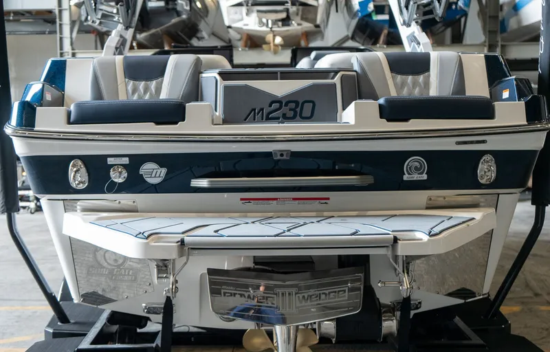 Slide: The Image of Malibu M230 2026 - 10