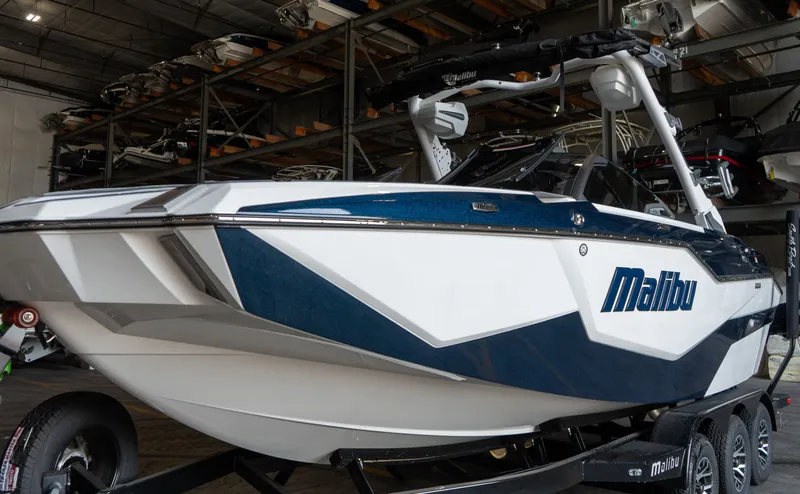 Slide: The Image of Malibu M230 2026 - 8