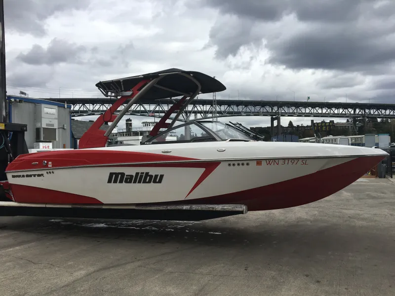 The Image of Malibu Wakesetter 22 VLX 2017 - 1