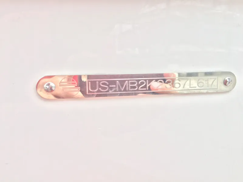 Slide: The Image of Malibu Wakesetter 22 VLX 2017 - 2