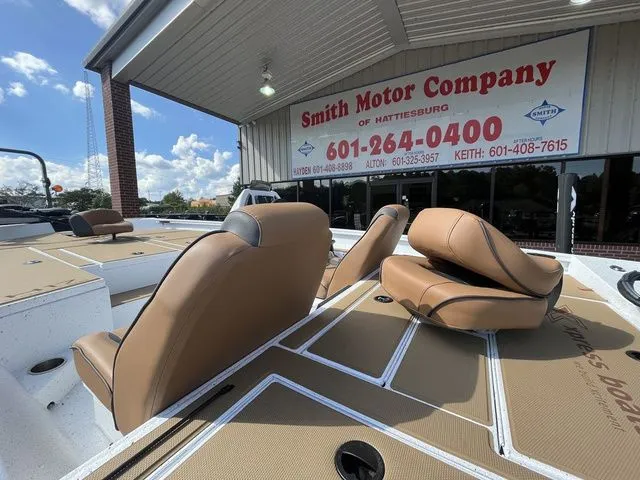 Slide: The Image of Xpress H17 2026 - 10