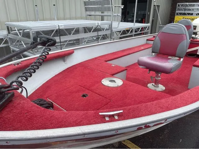 Slide: The Image of Alumacraft Back Troller 16 1994 - 10