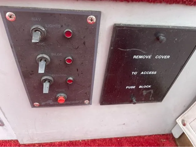 Slide: The Image of Alumacraft Back Troller 16 1994 - 14