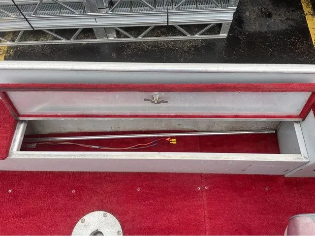 Slide: The Image of Alumacraft Back Troller 16 1994 - 15