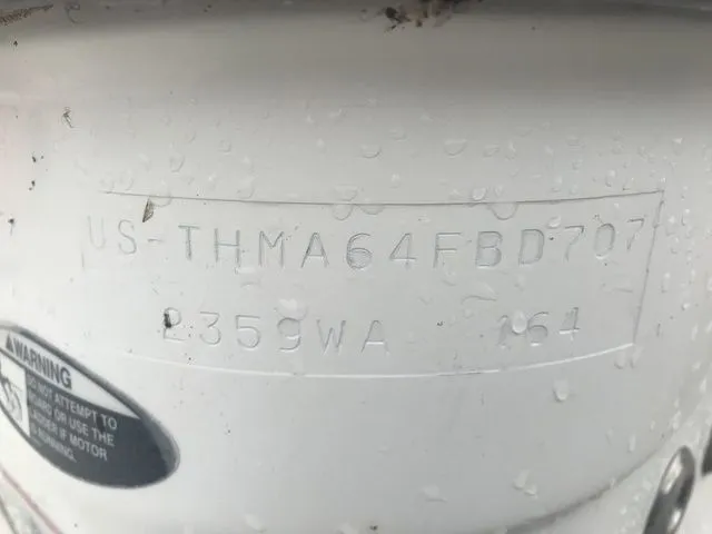 Slide: The Image of Bayliner 2359 Trophy Walkaround 2007 - 31