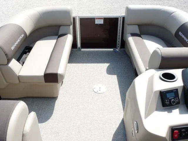 Slide: The Image of Bennington 168SL 2026 - 10