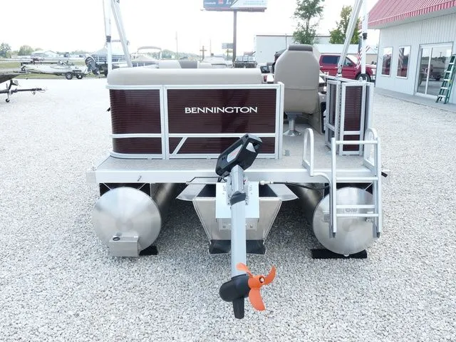 Slide: The Image of Bennington 168SL 2026 - 3