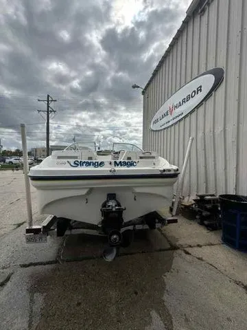 Slide: The Image of Bayliner 219SD 2004 - 13