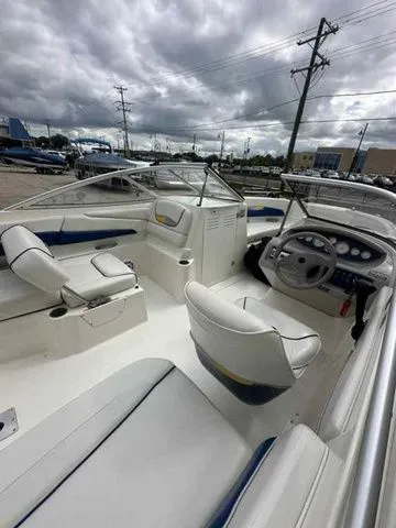 Slide: The Image of Bayliner 219SD 2004 - 3