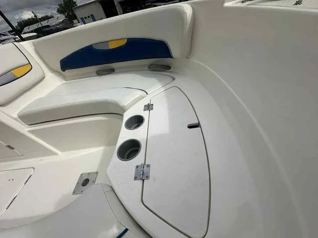 Slide: The Image of Bayliner 219SD 2004 - 9