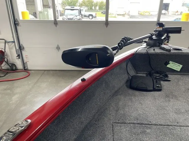 Slide: The Image of Tracker Pro Guide V-16 WT 2026 - 15