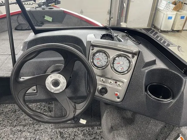 Slide: The Image of Tracker Pro Guide V-16 WT 2026 - 19