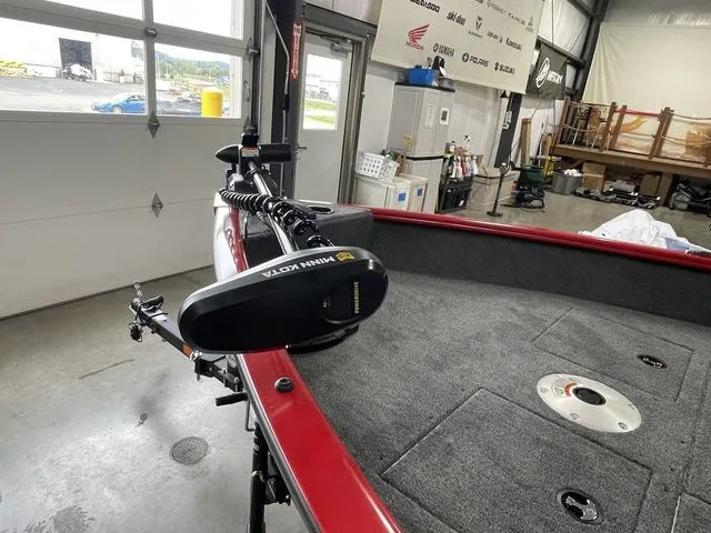 Slide: The Image of Tracker Pro Guide V-16 WT 2026 - 6