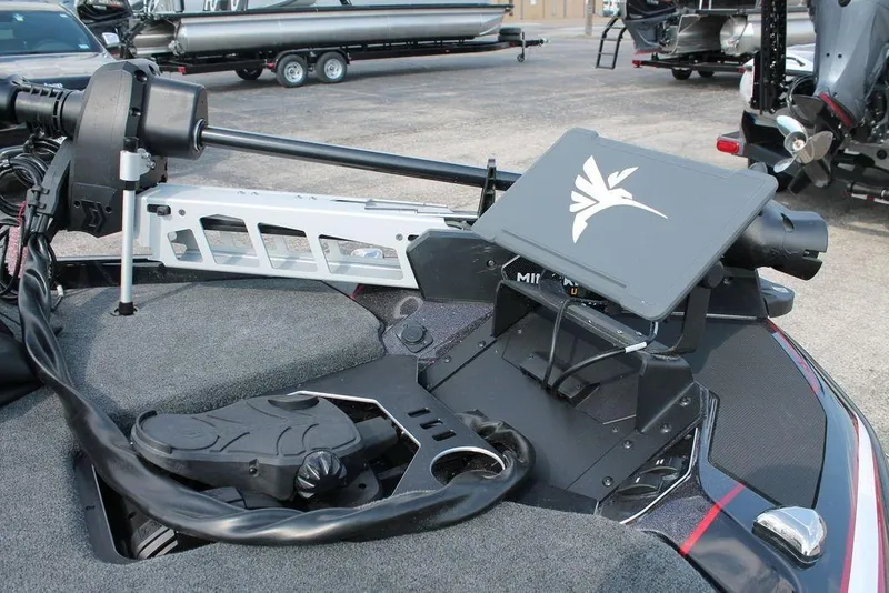 Slide: The Image of 2026 Skeeter FXR20 FLEX boat with advanced trolling motor and control panel. - 11