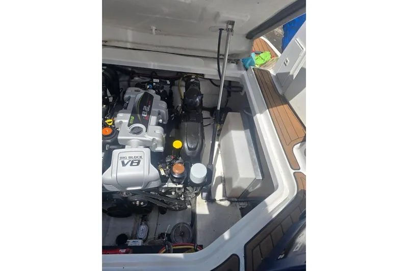 Slide: The Image of Engine compartment of 2019 Monterey 295 Sport Yacht with Big Block V8 engine. - 30