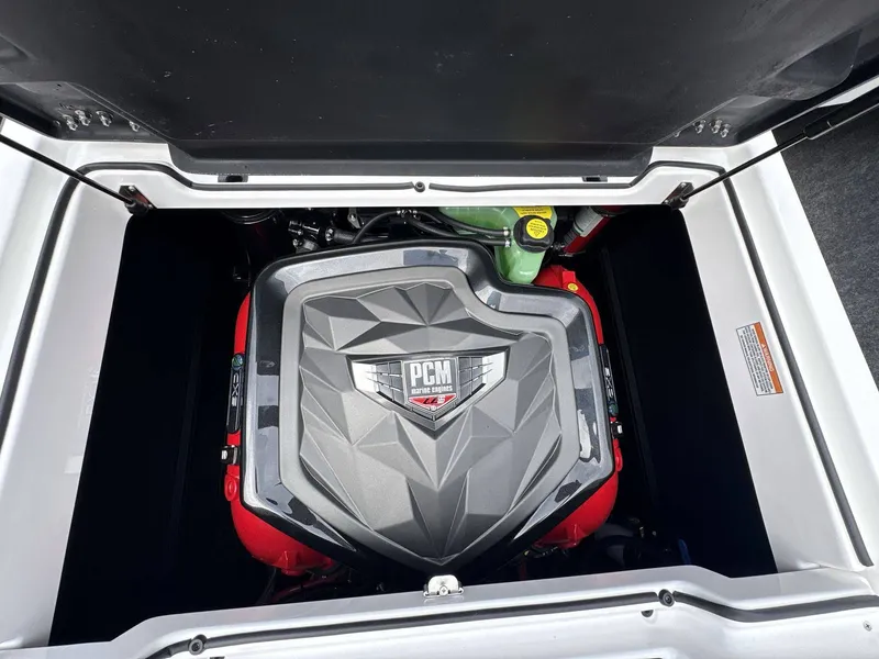 Slide: The Image of Nautique Super Air Nautique GS20 2026 - 18