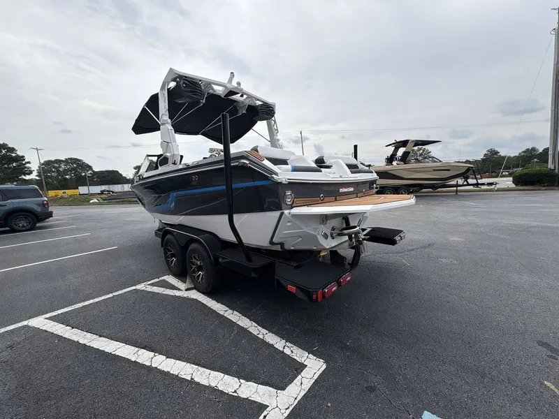 Slide: The Image of Nautique Super Air Nautique GS20 2026 - 5