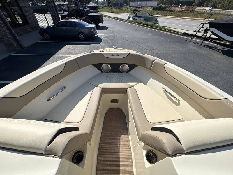 Slide: The Image of Chris-Craft 25 SPORTSTER WAKE SURF 2026 - 37