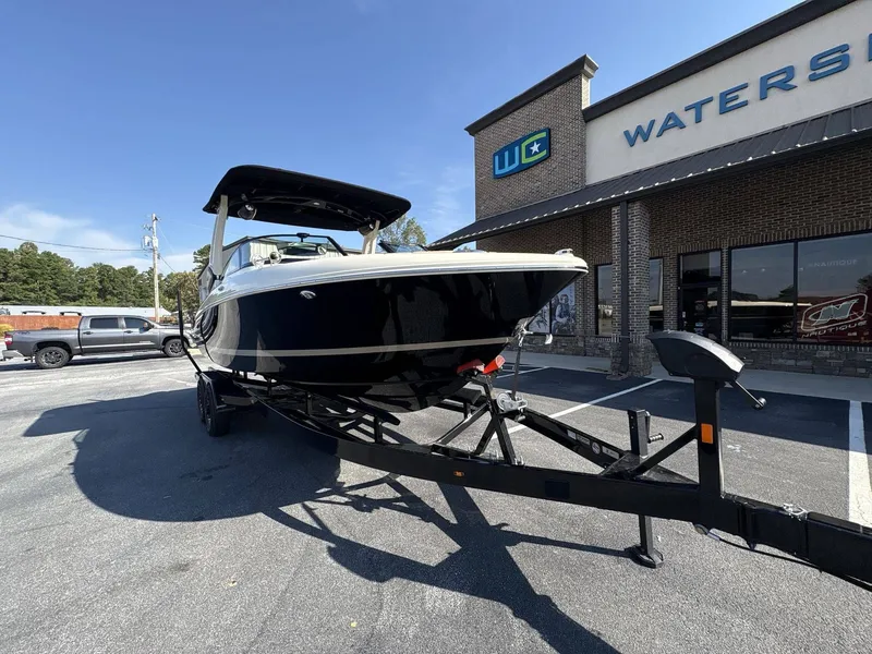 Slide: The Image of Chris-Craft 25 SPORTSTER WAKE SURF 2026 - 6