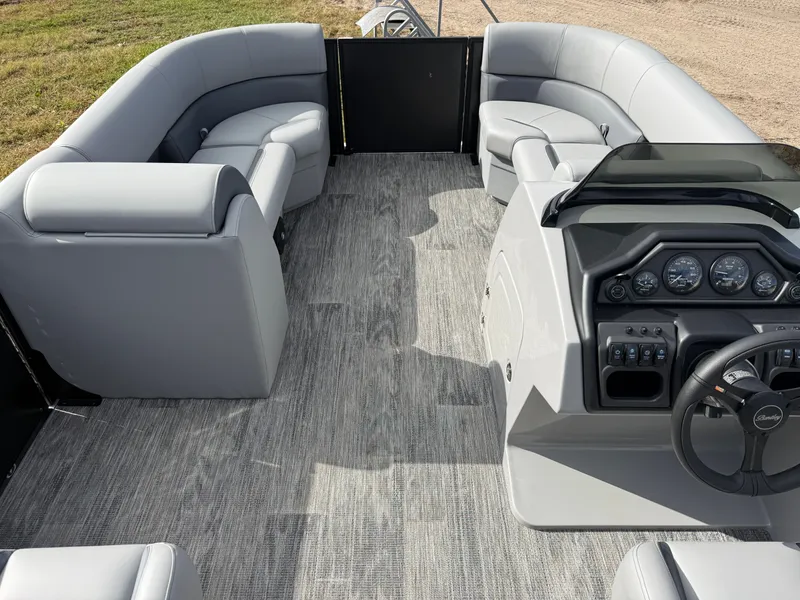 Slide: The Image of Bentley Pontoons Legacy 220 Swingback & Honda 4-Stroke EFI 2026 - 29