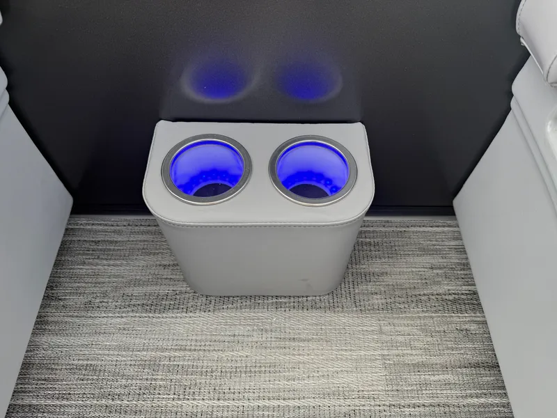 Slide: The Image of Bentley Pontoons Legacy 223 QSB Swingback Tritoon & Honda 4-Stroke EFI 2026 - 20