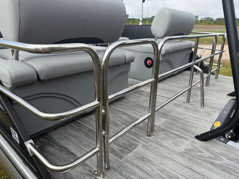 Slide: The Image of Bentley Pontoons Legacy 223 QSB Swingback Tritoon & Honda 4-Stroke EFI 2026 - 50