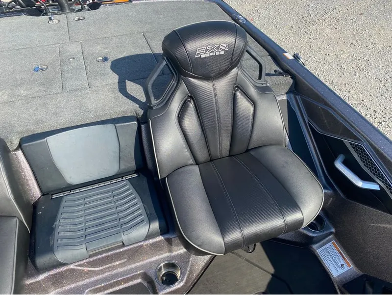 Slide: The Image of Skeeter FXR21 Limited 2025 - 14