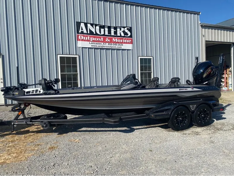 Slide: The Image of Skeeter FXR21 Limited 2025 - 6