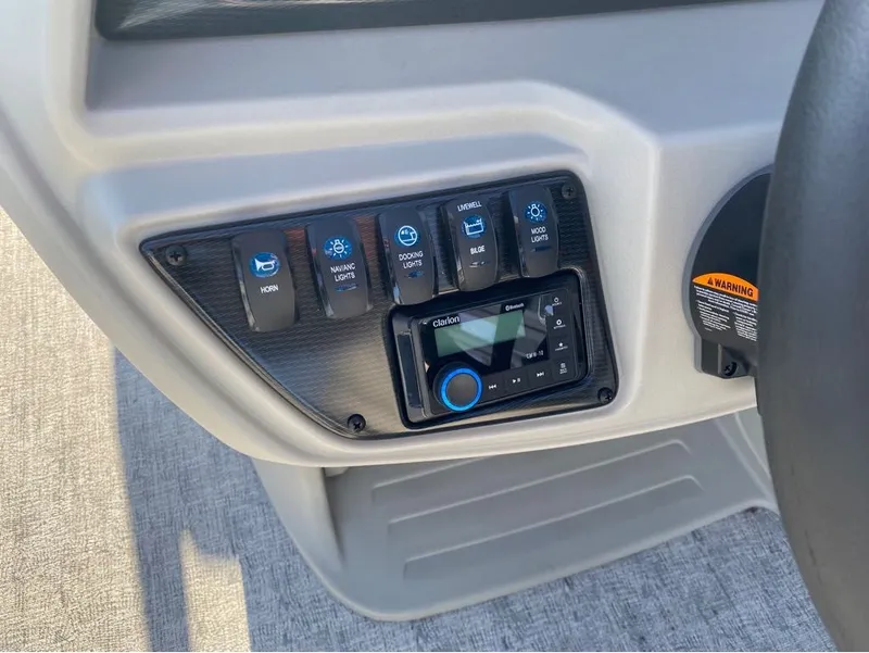 Slide: The Image of Trifecta LE Series 22UL 2025 - 13