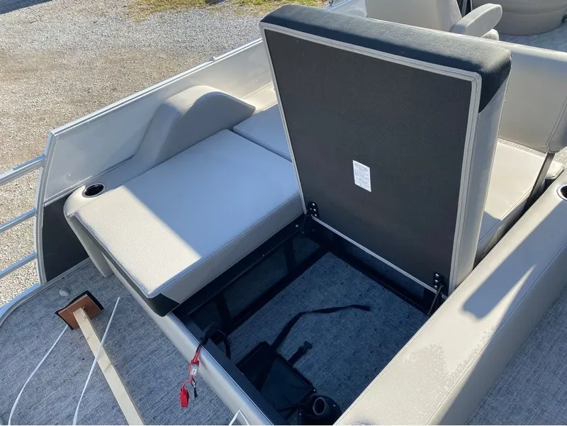 Slide: The Image of Trifecta LE Series 22UL 2025 - 18