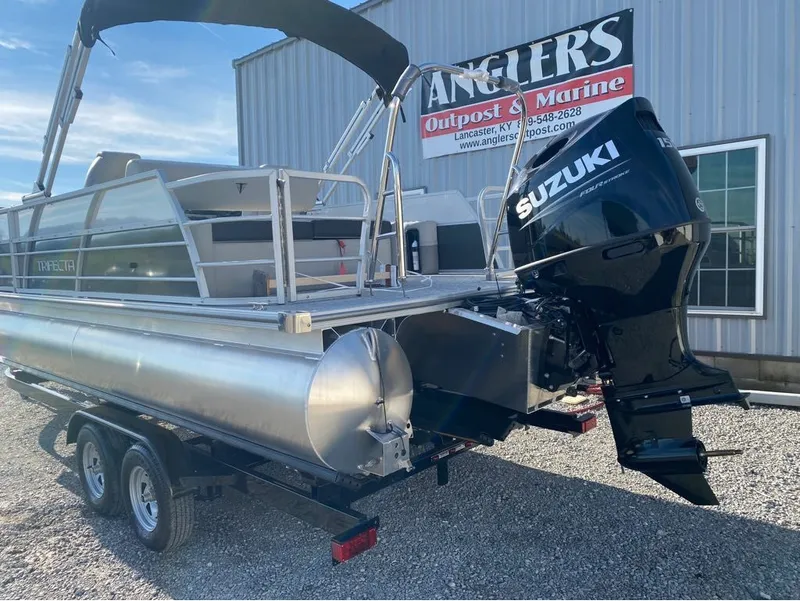 Slide: The Image of Trifecta LE Series 22UL 2025 - 8