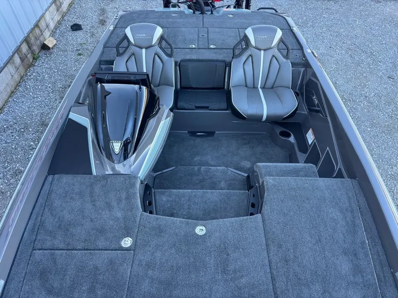 Slide: The Image of Interior of Skeeter ZXE20 boat, 2026 model, featuring gray seats. - 14