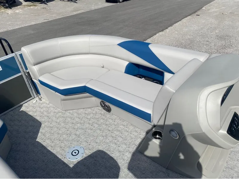 Slide: The Image of Trifecta LE Series 24UL LE T 2025 - 11