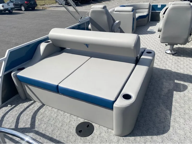 Slide: The Image of Trifecta LE Series 24UL LE T 2025 - 4