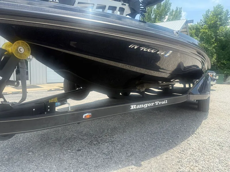 Slide: The Image of Ranger Boats Z518 2022 - 3